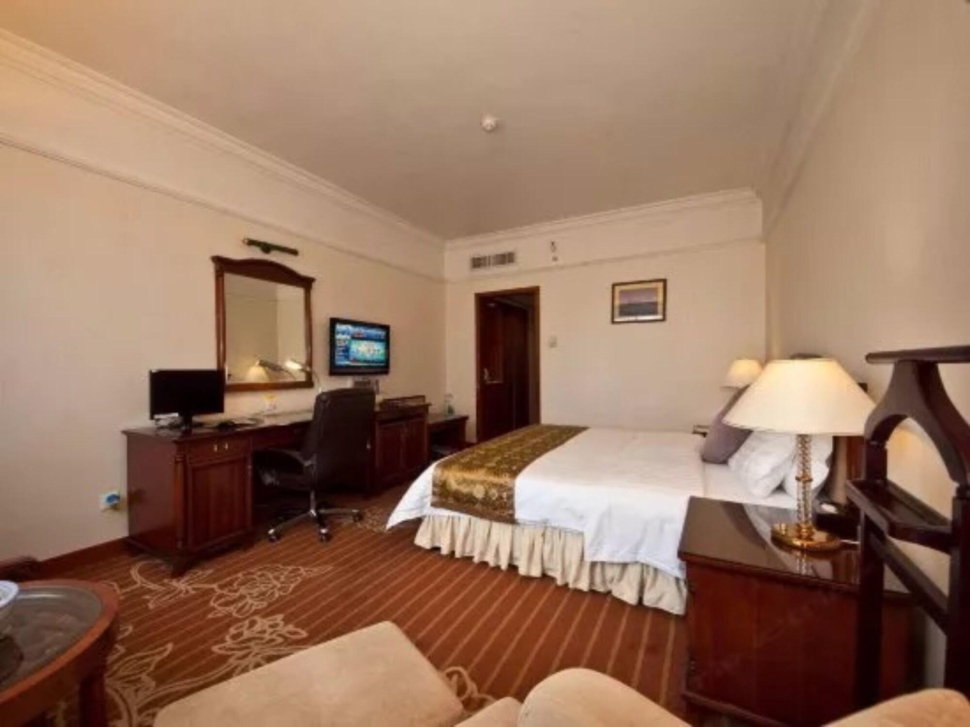 Sunshine Holiday Hotel Fuzhou Fuzhou  Bagian luar foto
