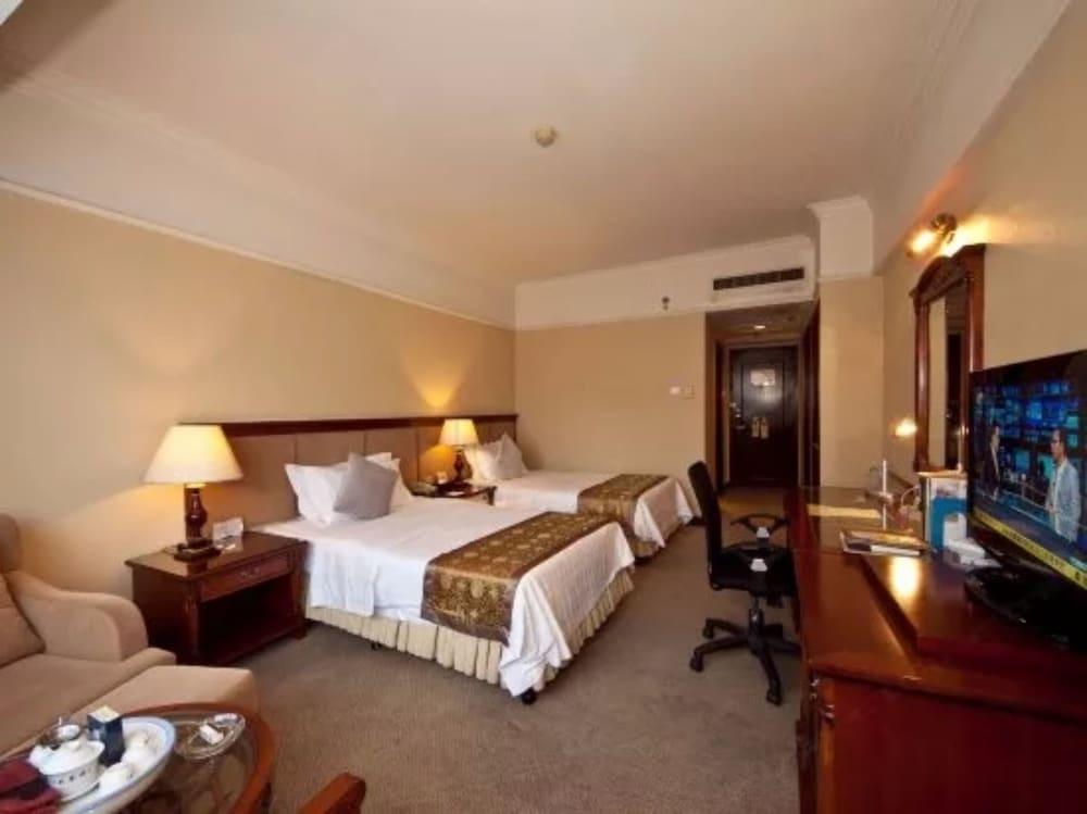 Sunshine Holiday Hotel Fuzhou Fuzhou  Bagian luar foto