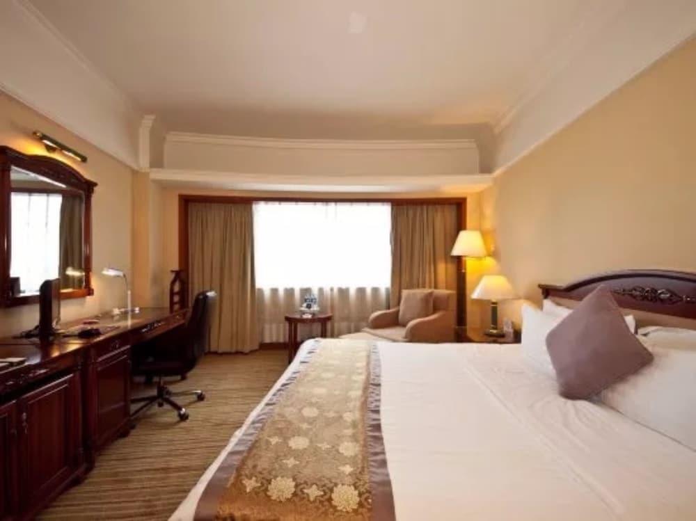 Sunshine Holiday Hotel Fuzhou Fuzhou  Bagian luar foto