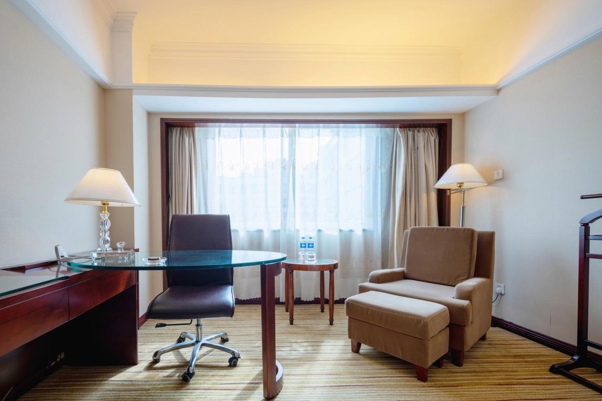 Sunshine Holiday Hotel Fuzhou Fuzhou  Bagian luar foto
